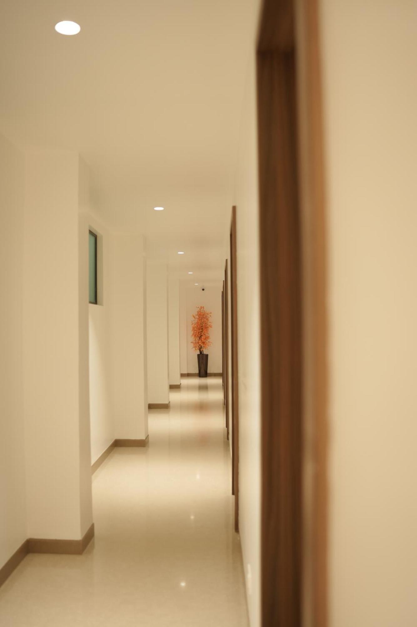 Hotel Kongu Residency à Karūr Extérieur photo